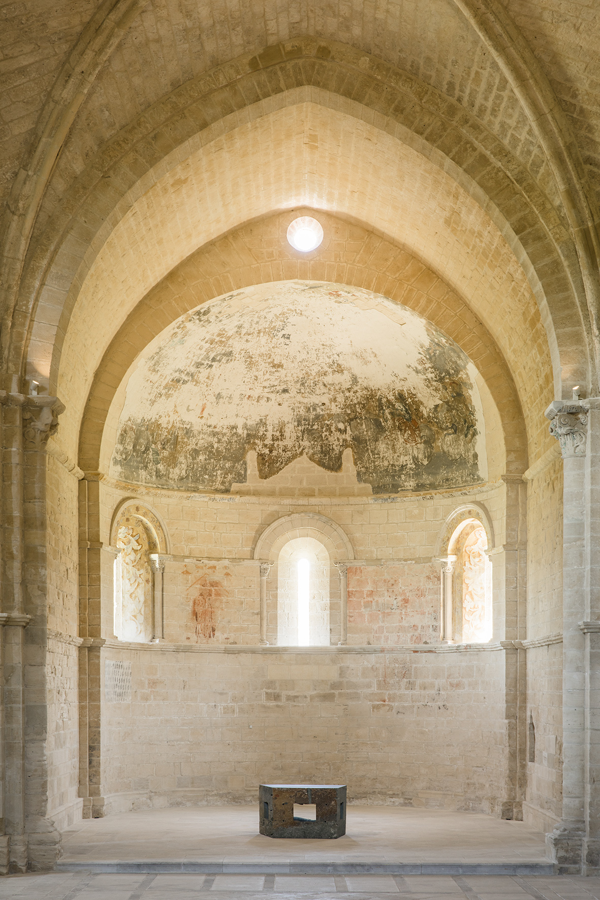 Interior de la iglesia de Abadía Retuerta